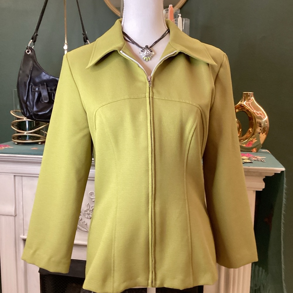 XOXO Vintage 90s Chartreuse zip up jacket‎